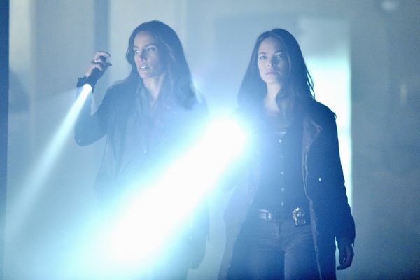 Beauty And The Beast Pictured (l-r): Nina Lisandrello as Tess Vargas, Kristin Kreuk as Catherine Chandler Photo: Ben Mark Holzberg/The CW ©2012 The CW Network. All Rights Reserved