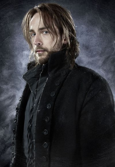 SLEEPY HOLLOW - From co-creators/executive producers Alex Kurtzman and Roberto Orci  comes the adventure thriller SLEEPY HOLLOW. In this modern-day retelling of Washington Irving’s classic, ICHABOD CRANE (Tom Mison, pictured) is resurrected and pulled two and a half centuries through time to find that the world is on the brink of destruction and that he is humanity’s last hope, forcing him to team up with a contemporary police officer (Nicole Beharie) to unravel a mystery that dates back to the founding fathers. The adventure thriller SLEEPY HOLLOW premieres this fall on FOX. ©2013 Fox Broadcasting Co. CR: Michael Lavine/FOX