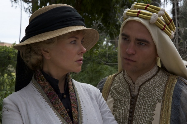 Queen of the desert (5)