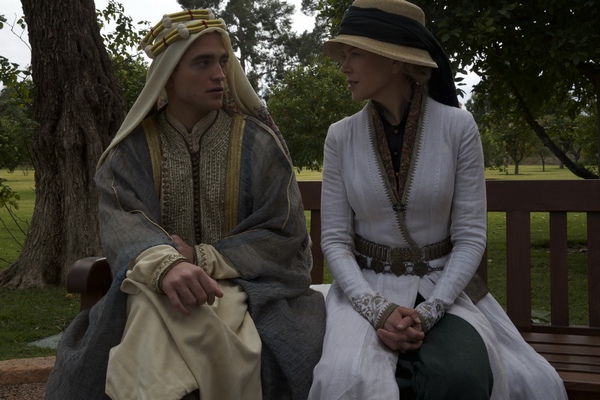 Queen of the desert (7)