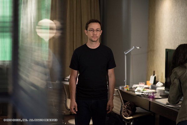 SNOWDEN (6)