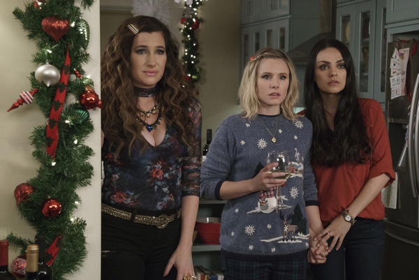 A Bad Moms Christmas (4)